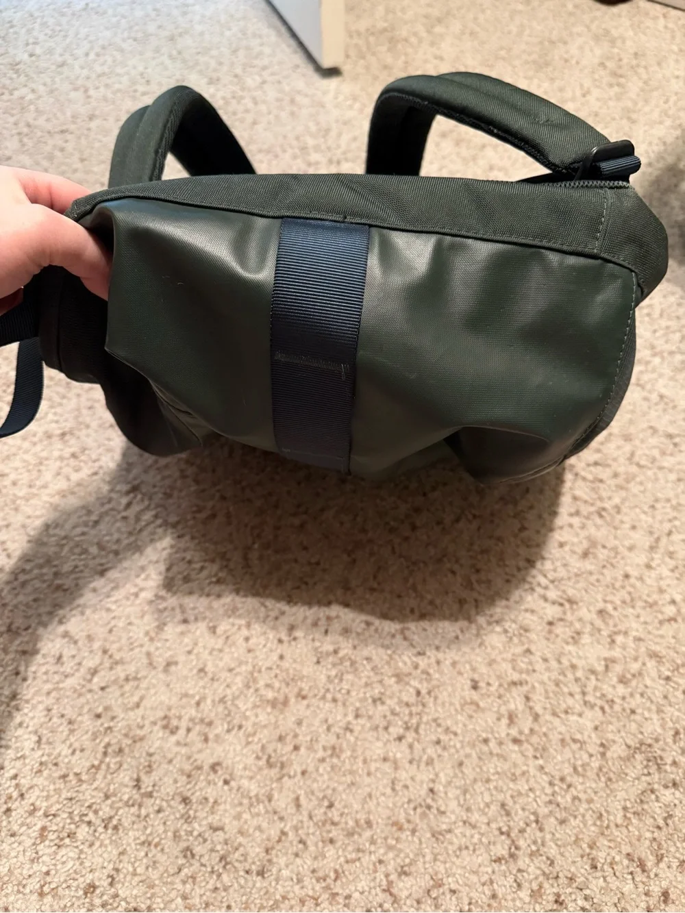 Away Active Backpack 26L (Forest Green)